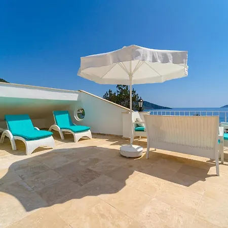 Pier Aparts Apartment